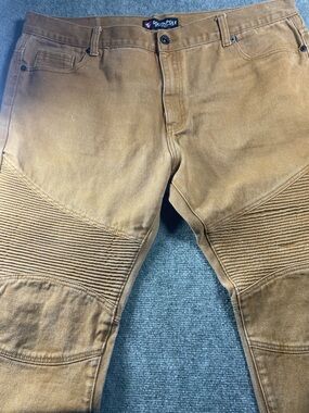 South Pole Men's Tan Ribbed-Knee Chino Pants